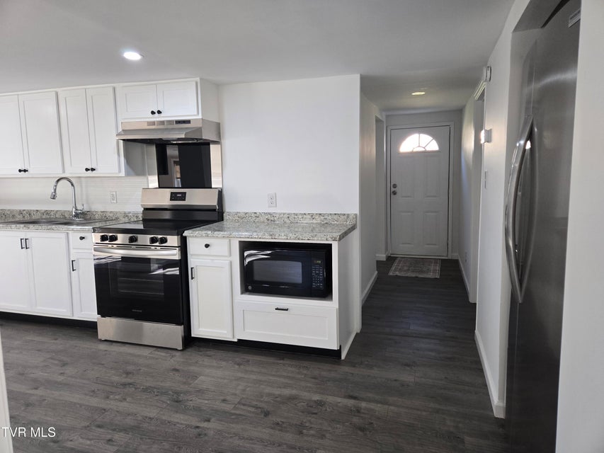 Photo #20: 164 Leaning Tree Drive