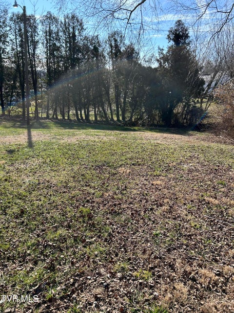 Photo #5: 604 East Church Hill Road