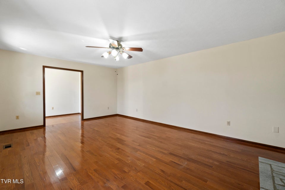 Photo #23: 308 Norton Road