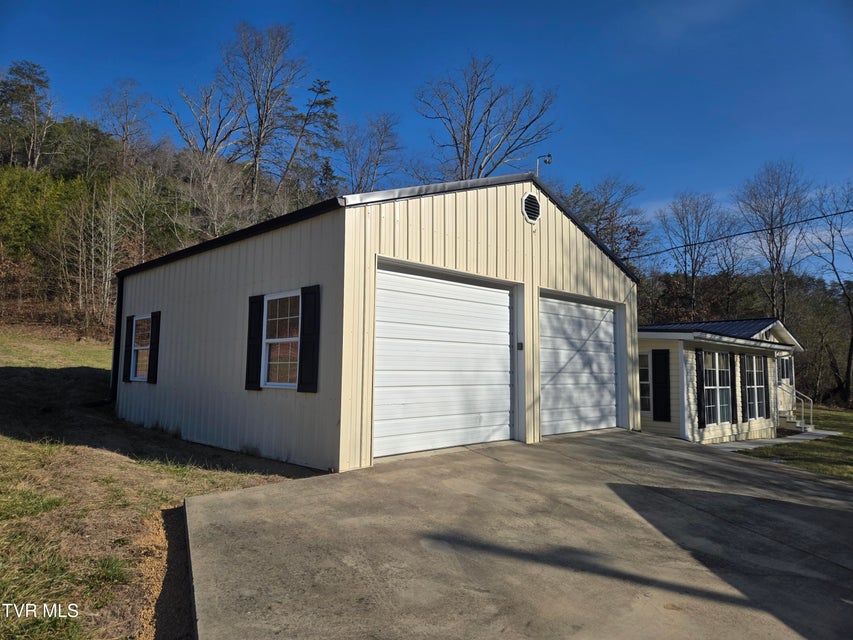 Photo #4: 164 Leaning Tree Drive