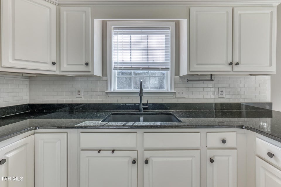 Photo #12: 1105 Kennesaw Drive