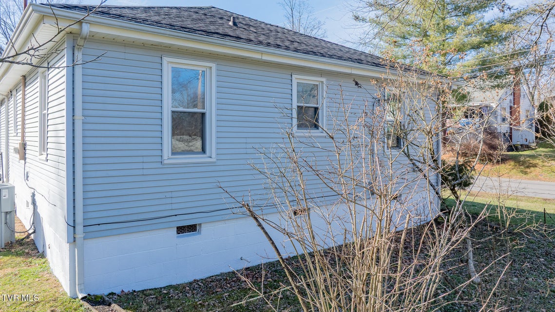 Photo #20: 2115 Millye Street