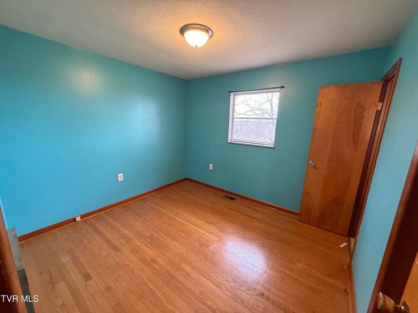 Photo #16: 617 Barton Ridge Road