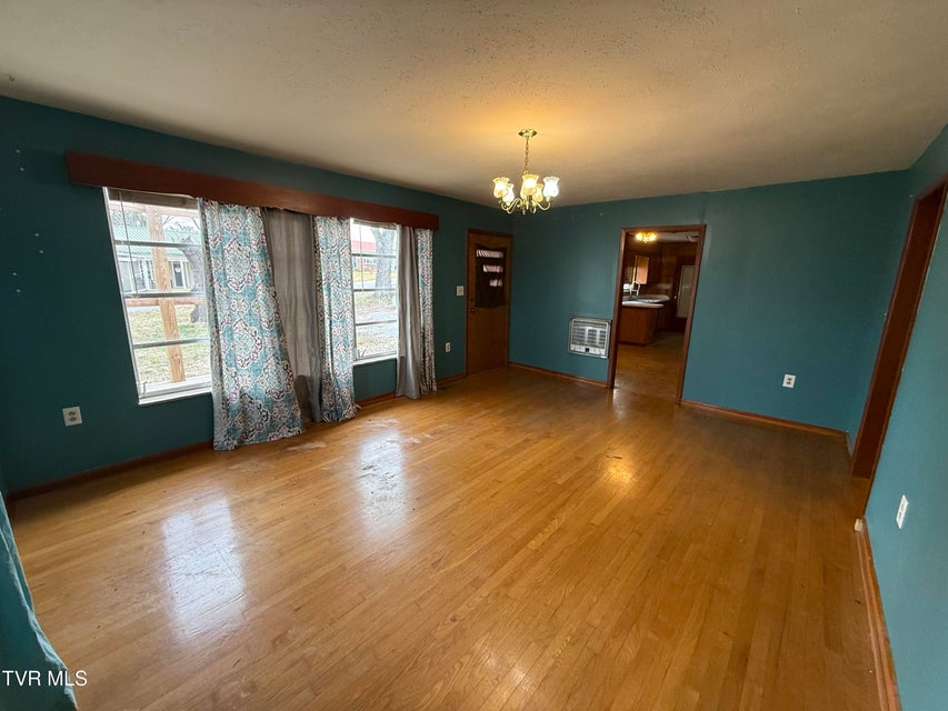 Photo #9: 617 Barton Ridge Road