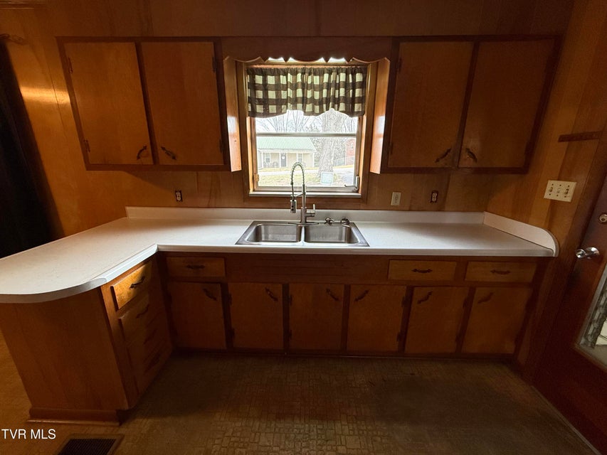 Photo #12: 617 Barton Ridge Road