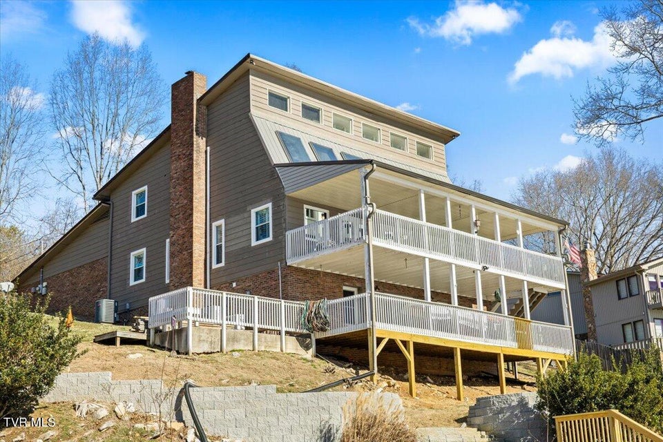 Photo #2: 281 Sugar Hollow Trail