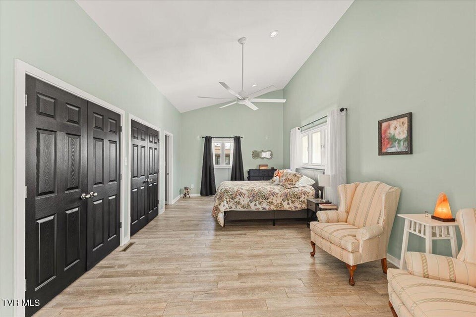 Photo #32: 281 Sugar Hollow Trail