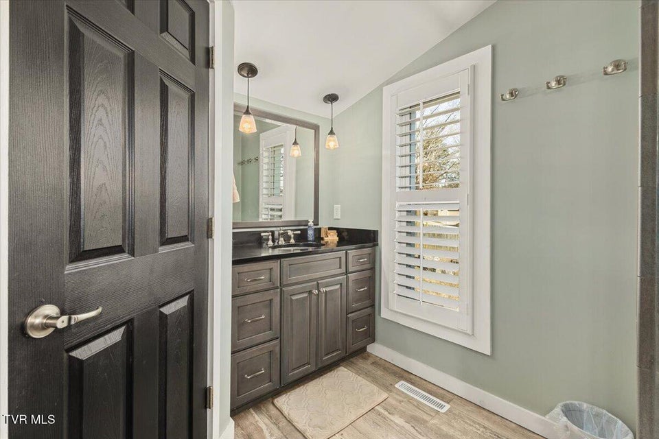 Photo #40: 281 Sugar Hollow Trail