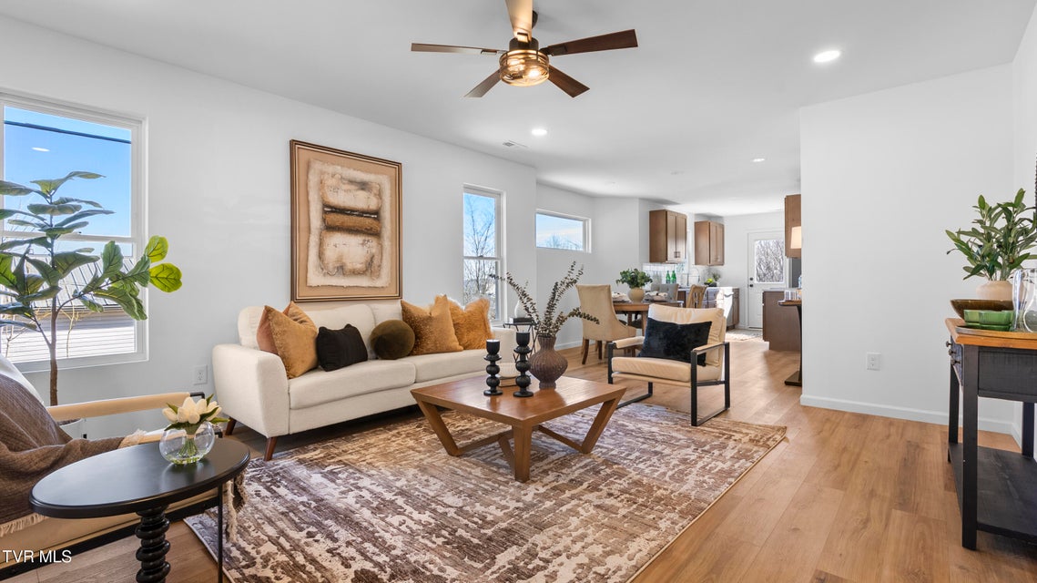 Photo #7: 1021 Ridgecrest Street