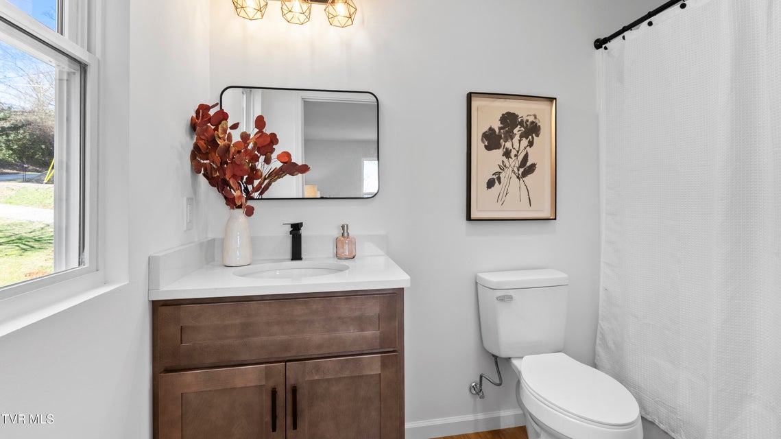 Photo #14: 1021 Ridgecrest Street