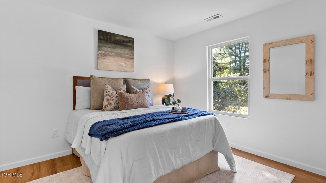 Photo #16: 1021 Ridgecrest Street