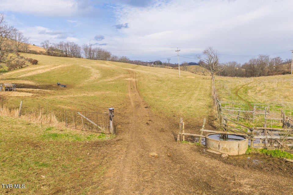 Photo #9: 230 Barnes Lane