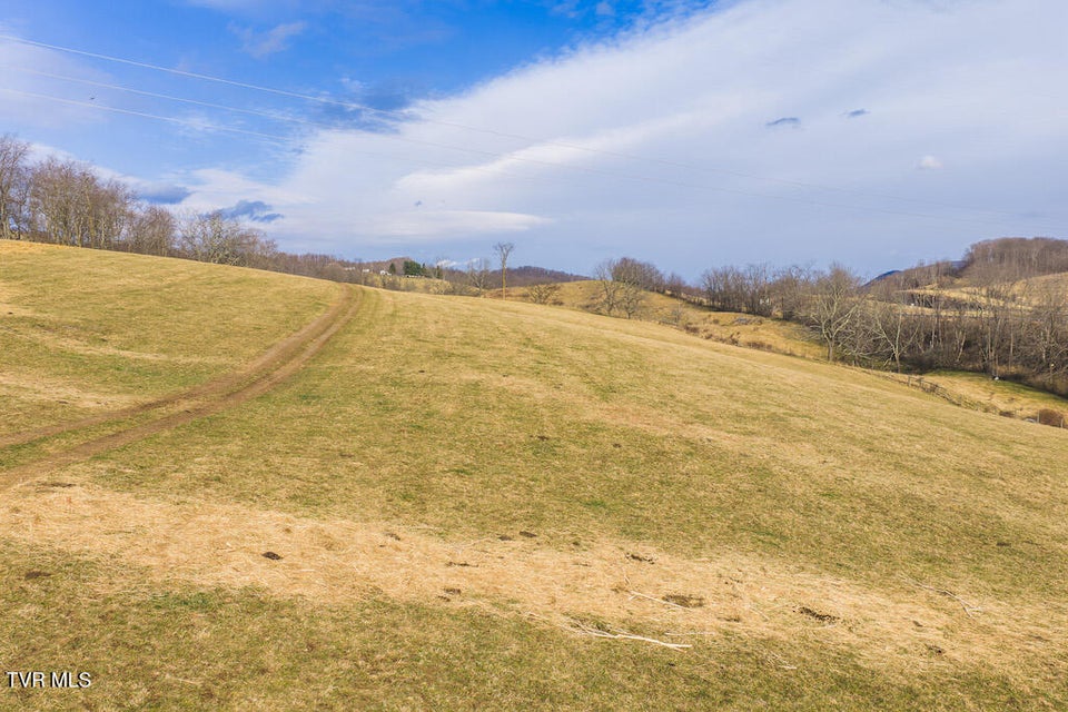 Photo #20: 230 Barnes Lane