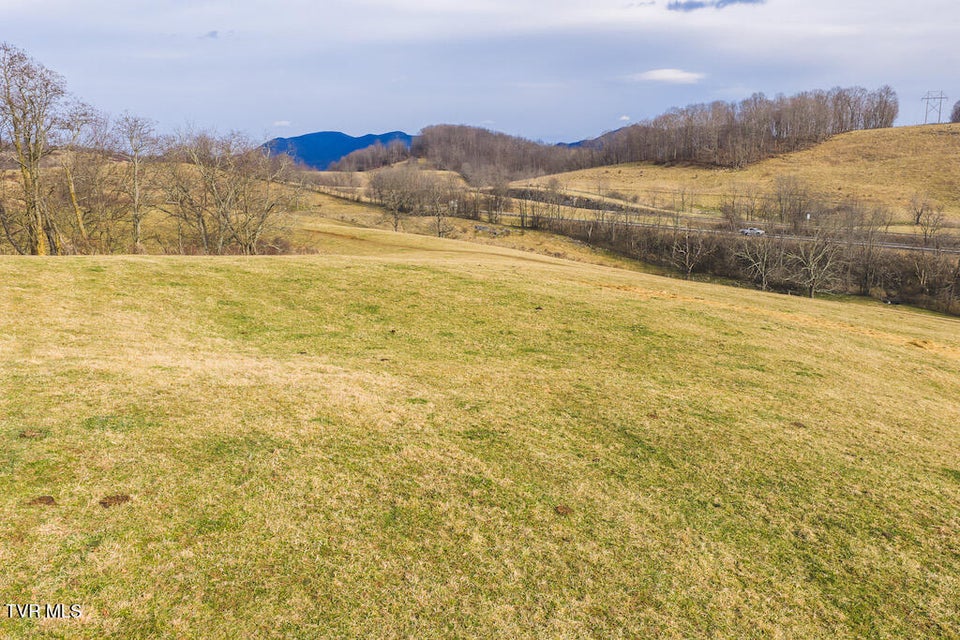 Photo #25: 230 Barnes Lane