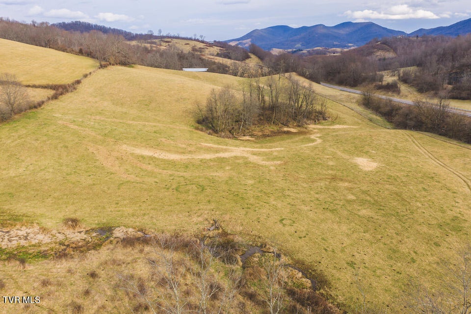 Photo #41: 230 Barnes Lane