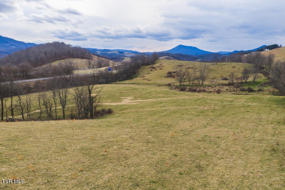 Photo #50: 230 Barnes Lane