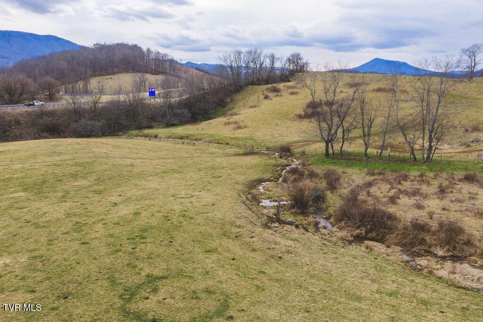 Photo #52: 230 Barnes Lane