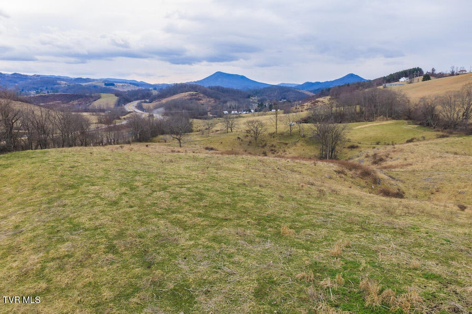 Photo #53: 230 Barnes Lane