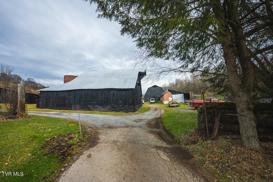 Photo #61: 230 Barnes Lane