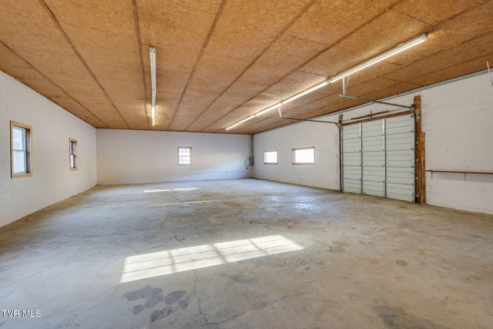 Photo #13: 901 Watauga Road