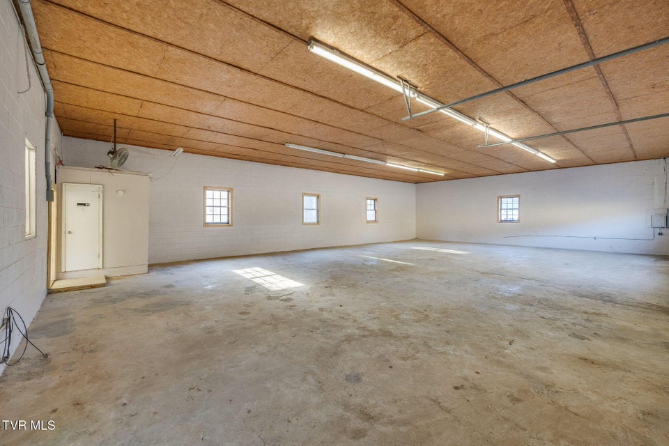 Photo #14: 901 Watauga Road