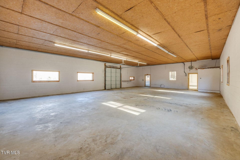 Photo #16: 901 Watauga Road