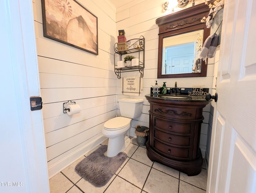 Photo #20: 348 Lakewood Drive