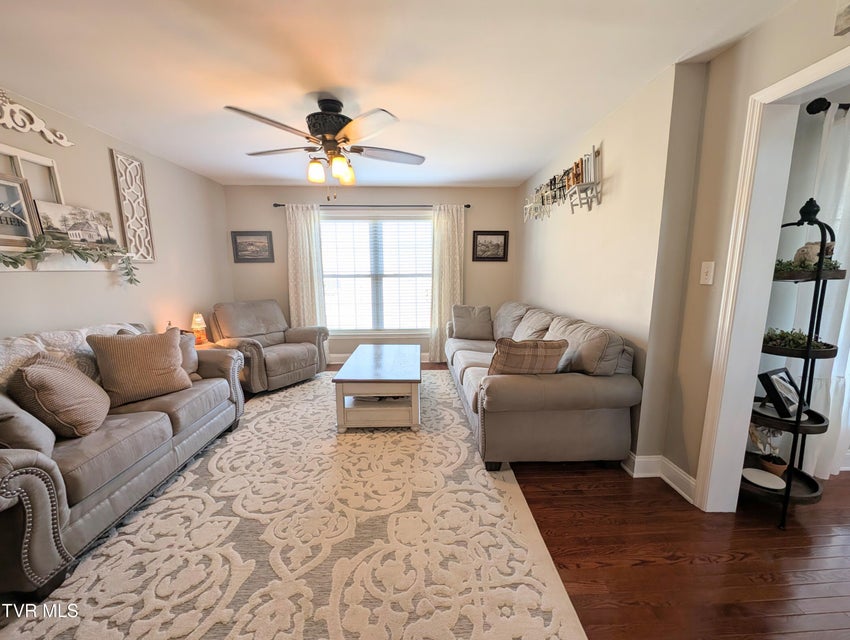 Photo #32: 348 Lakewood Drive