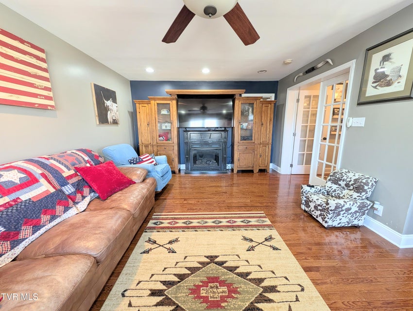 Photo #48: 348 Lakewood Drive