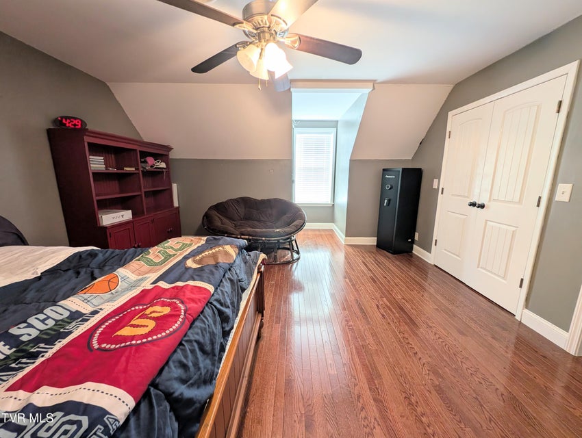 Photo #56: 348 Lakewood Drive