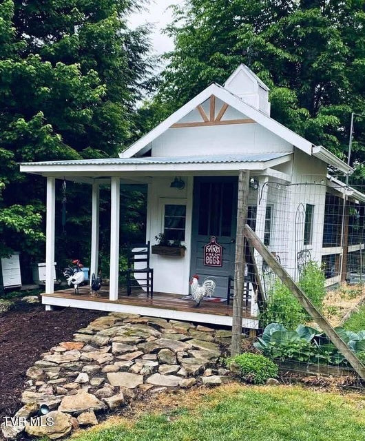 Photo #75: 348 Lakewood Drive