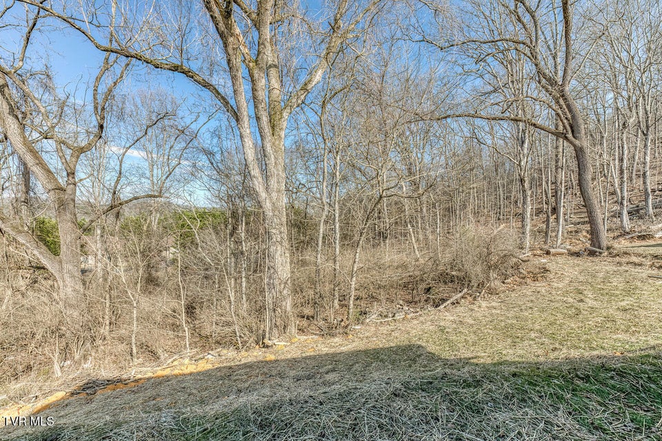 Photo #37: 1091 Traders Walk