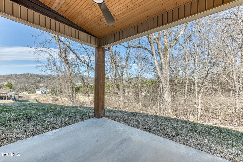 Photo #31: 1091 Traders Walk