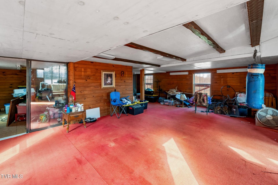 Photo #53: 1965 Carterton Road