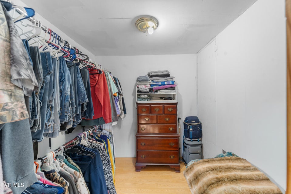 Photo #22: 1965 Carterton Road