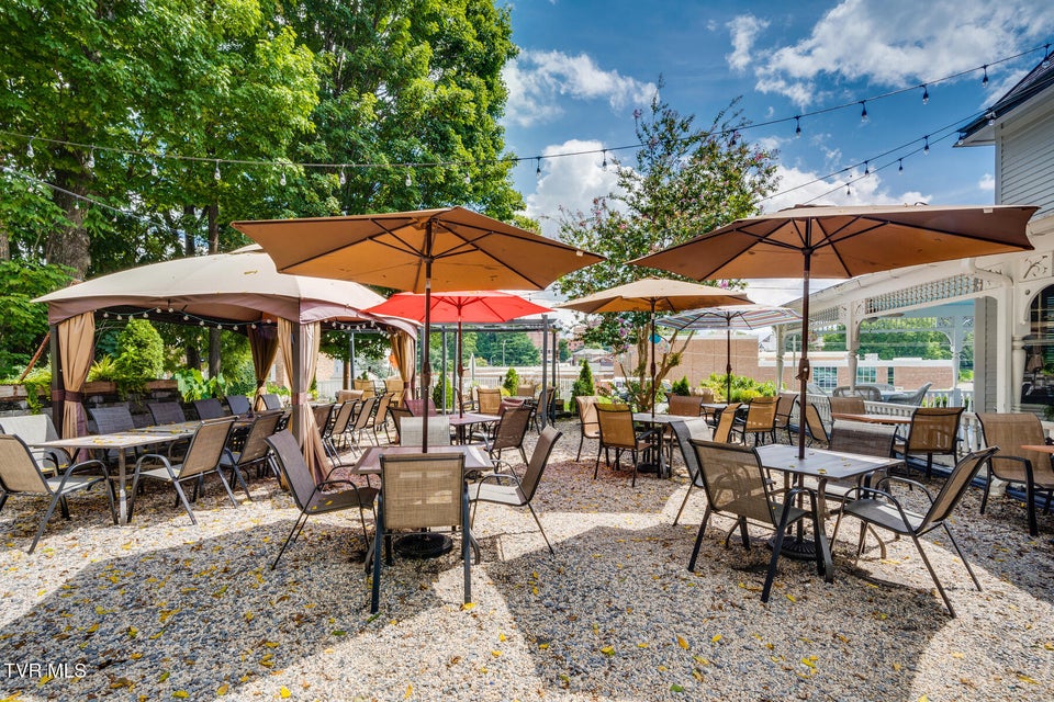 Photo #51: 412 6th Street