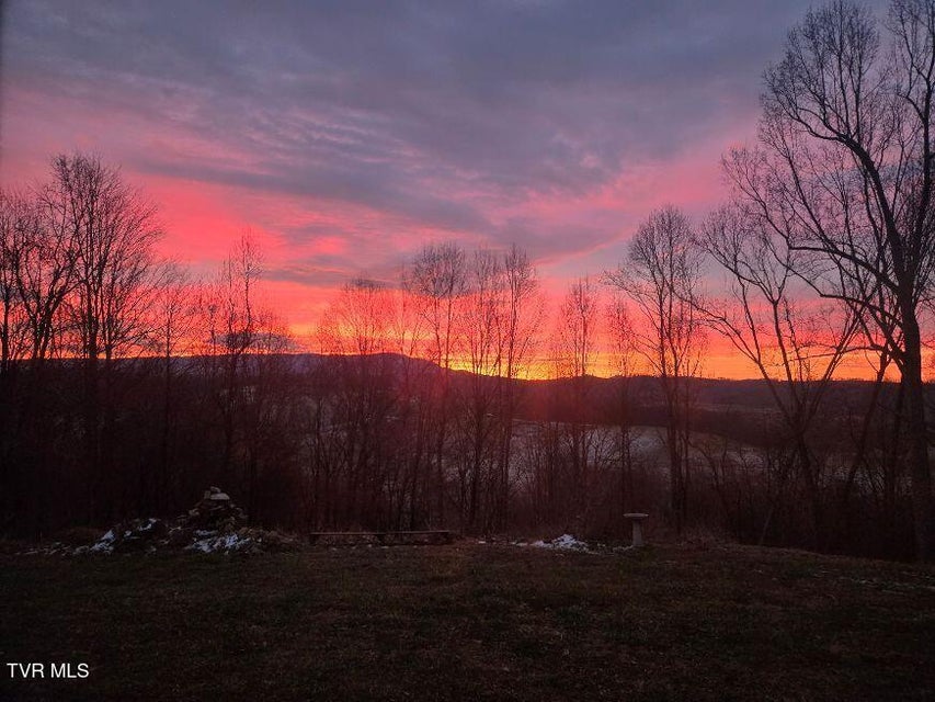 Photo #24: 1965 Carterton Road