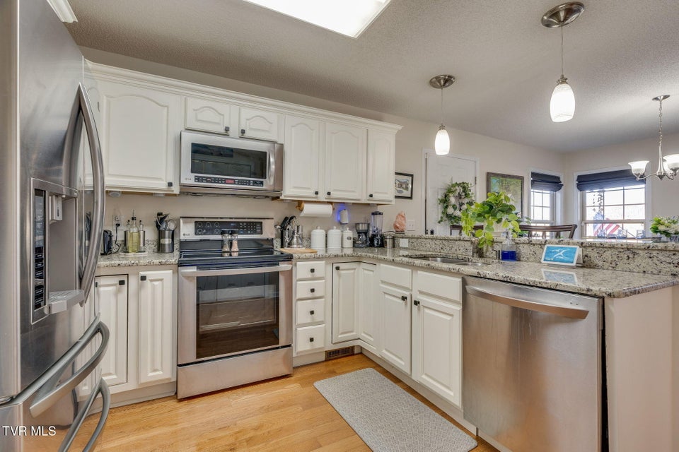 Photo #8: 1023 Appaloosa Trail