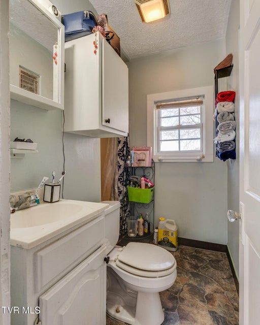 Photo #14: 508 Roan Street