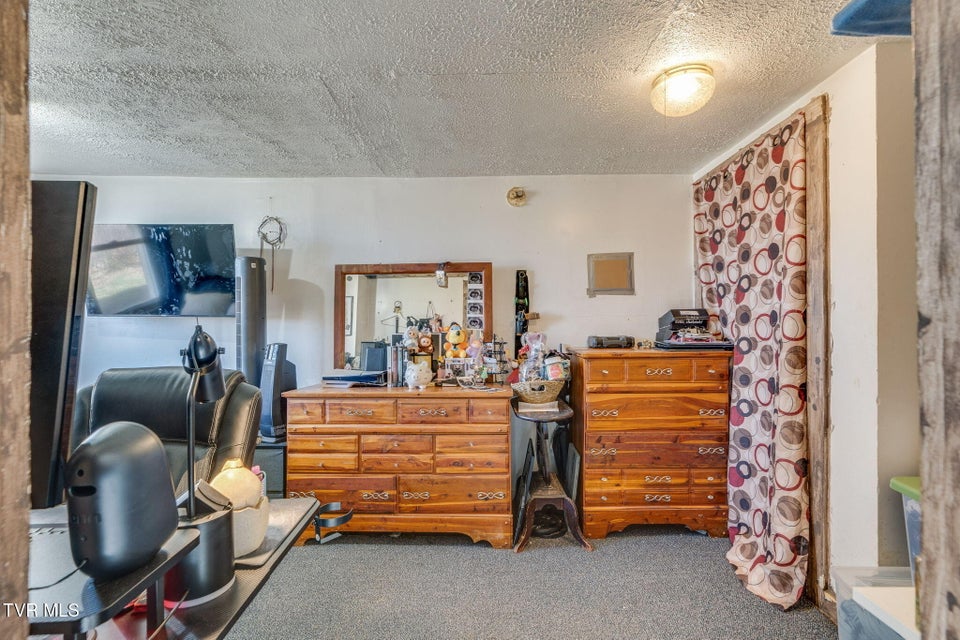 Photo #15: 508 Roan Street