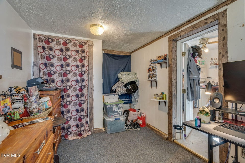 Photo #18: 508 Roan Street