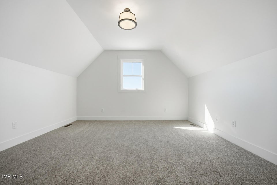 Photo #31: 24 Glaze Farm Way