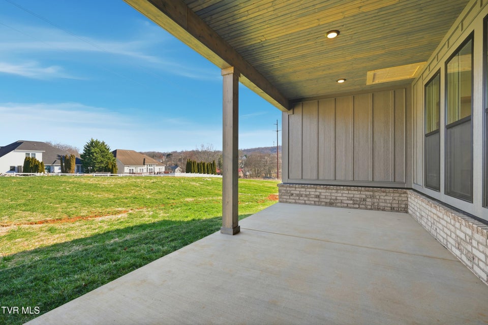 Photo #36: 24 Glaze Farm Way