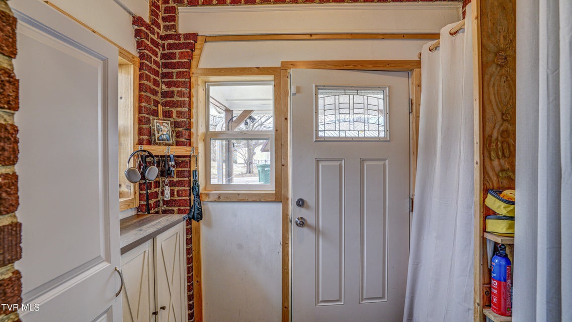 Photo #24: 524 Carolina Avenue