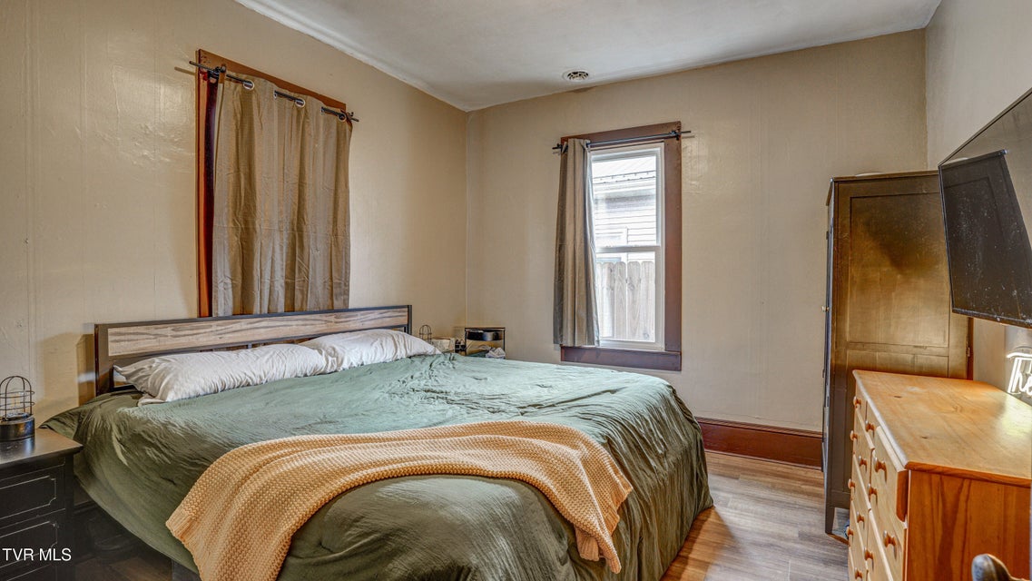 Photo #28: 524 Carolina Avenue