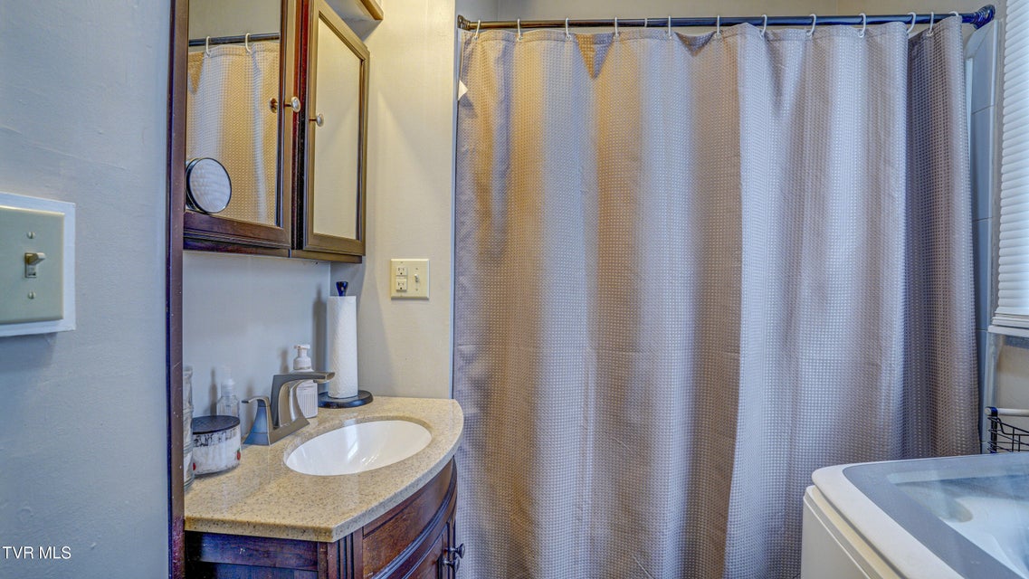 Photo #27: 524 Carolina Avenue