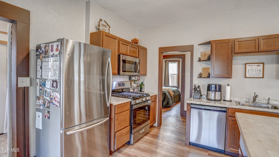 Photo #21: 524 Carolina Avenue