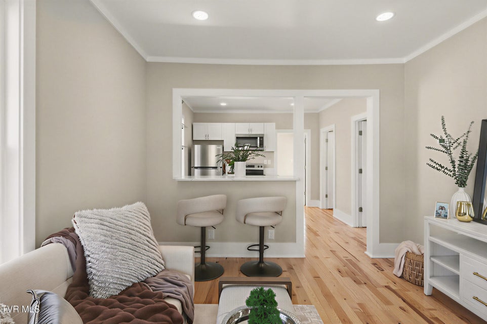 Photo #16: 319 Chilhowie Avenue