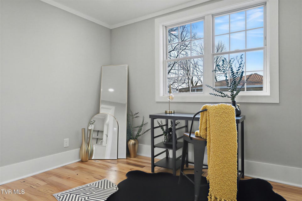 Photo #47: 319 Chilhowie Avenue