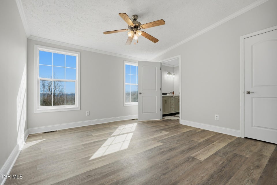 Photo #17: 111 Forester Lane